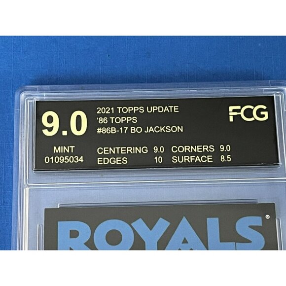 2021 Topps Update 1986 Baseball Bo Jackson #86B-17  KC Royals Graded 9 mint - Picture 3 of 5